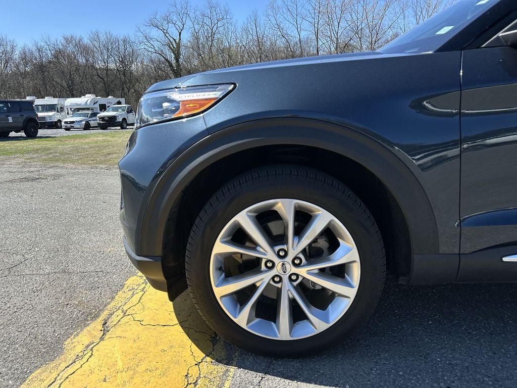 2023 Ford Explorer Platinum