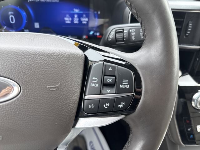 2023 Ford Explorer Platinum