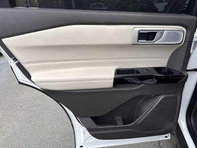 2023 Ford Explorer Platinum