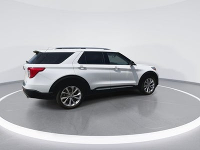 2023 Ford Explorer Platinum