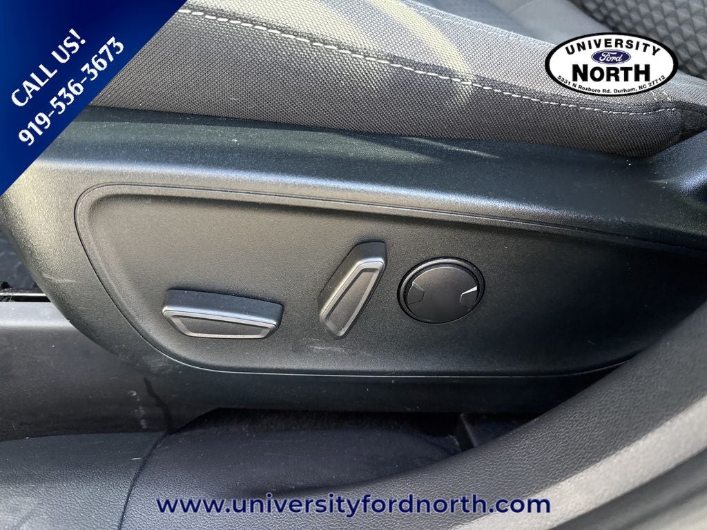 2022 Ford Escape SE Hybrid