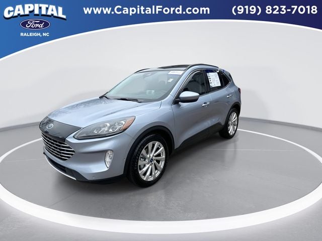 2022 Ford Escape Hybrid Titanium