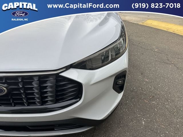 2025 Ford Escape Plug-In Hybrid Base