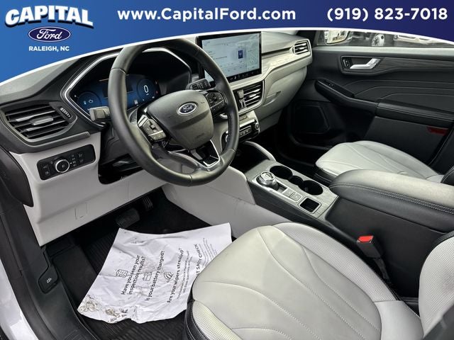 2025 Ford Escape Hybrid Platinum