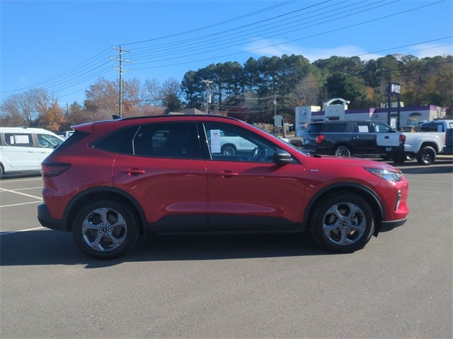 2025 Ford Escape Hybrid ST-Line