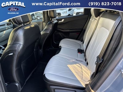 2025 Ford Escape Hybrid Platinum