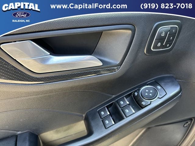 2024 Ford Escape ST-Line Select