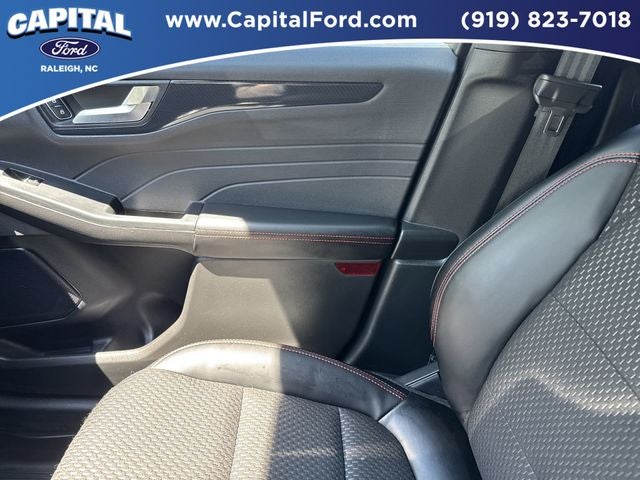 2024 Ford Escape ST-Line Select
