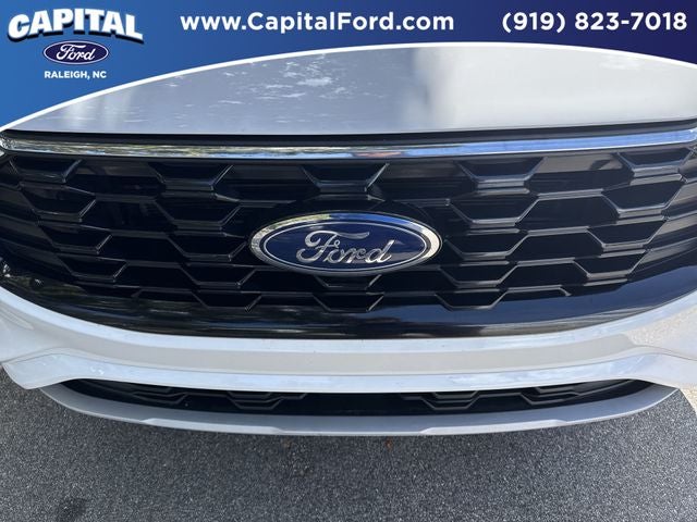 2023 Ford Escape Hybrid ST-Line Select