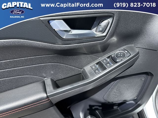 2023 Ford Escape Hybrid ST-Line Select