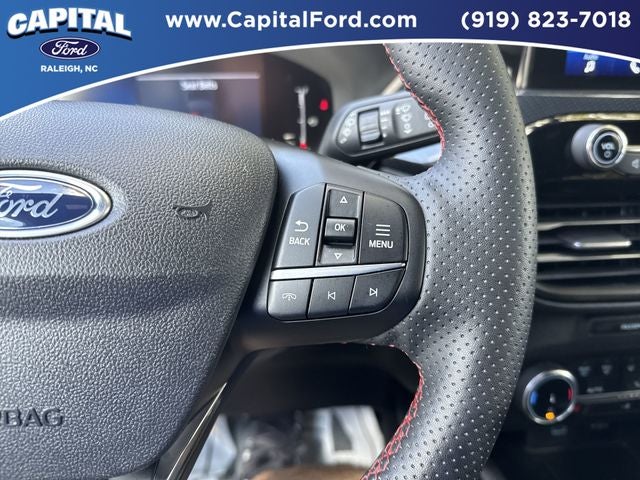 2023 Ford Escape Hybrid ST-Line Select