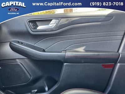 2023 Ford Escape Hybrid ST-Line Select