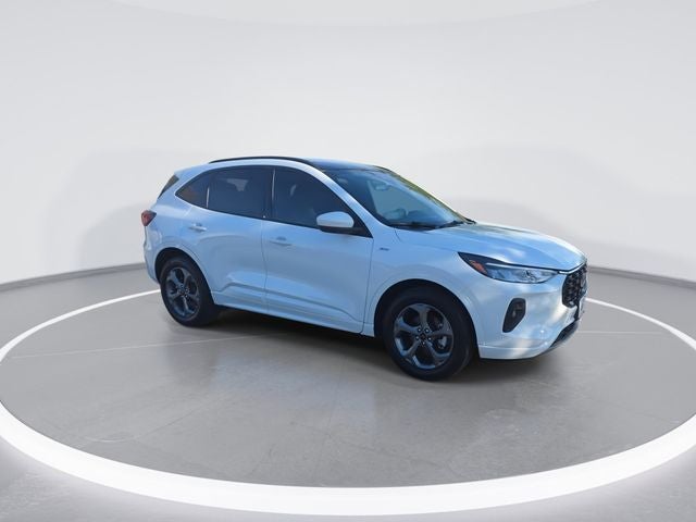 2023 Ford Escape Hybrid ST-Line Select