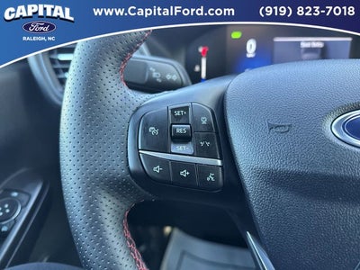 2025 Ford Escape Hybrid ST-Line Select