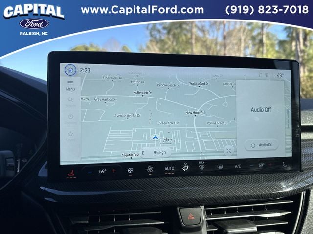 2025 Ford Escape Hybrid ST-Line Select