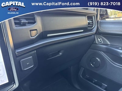 2023 Ford Expedition Platinum