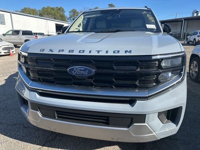 2025 Ford Expedition Platinum