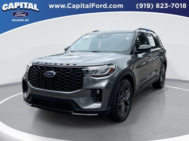 2025 Ford Explorer's photo