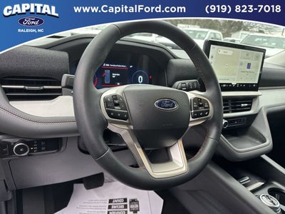 2025 Ford Explorer Active