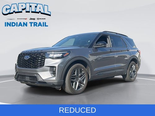 2025 Ford Explorer ST-Line