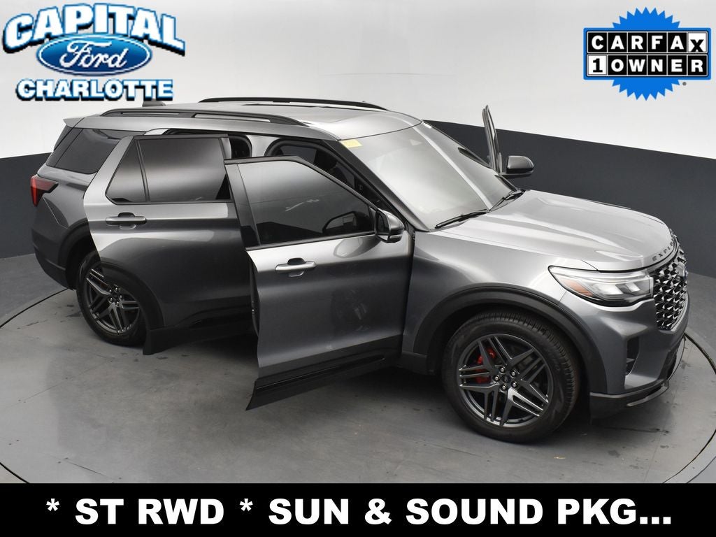 2025 Ford Explorer ST