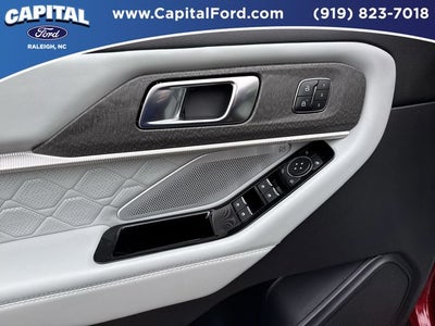 2025 Ford Explorer Platinum