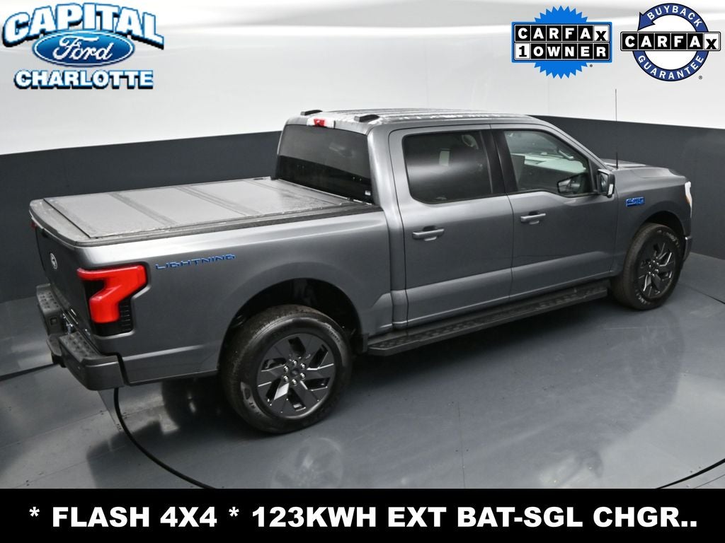 2025 Ford F-150 Lightning Flash