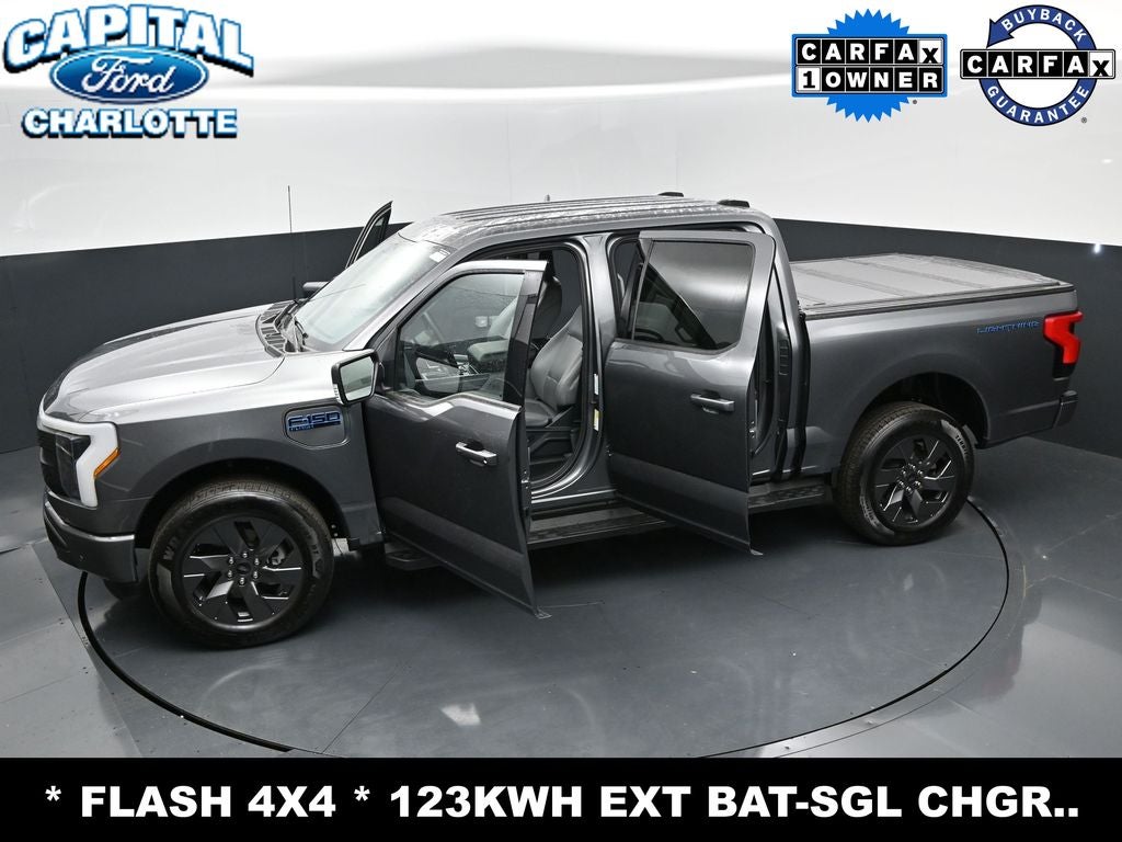 2025 Ford F-150 Lightning Flash