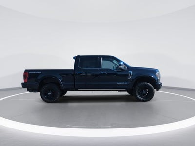 2022 Ford F-350SD Platinum