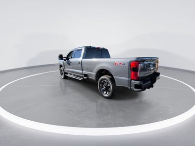 2023 Ford F-350SD Lariat