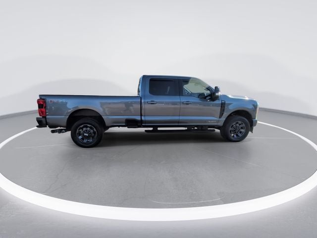 2023 Ford F-350SD Lariat