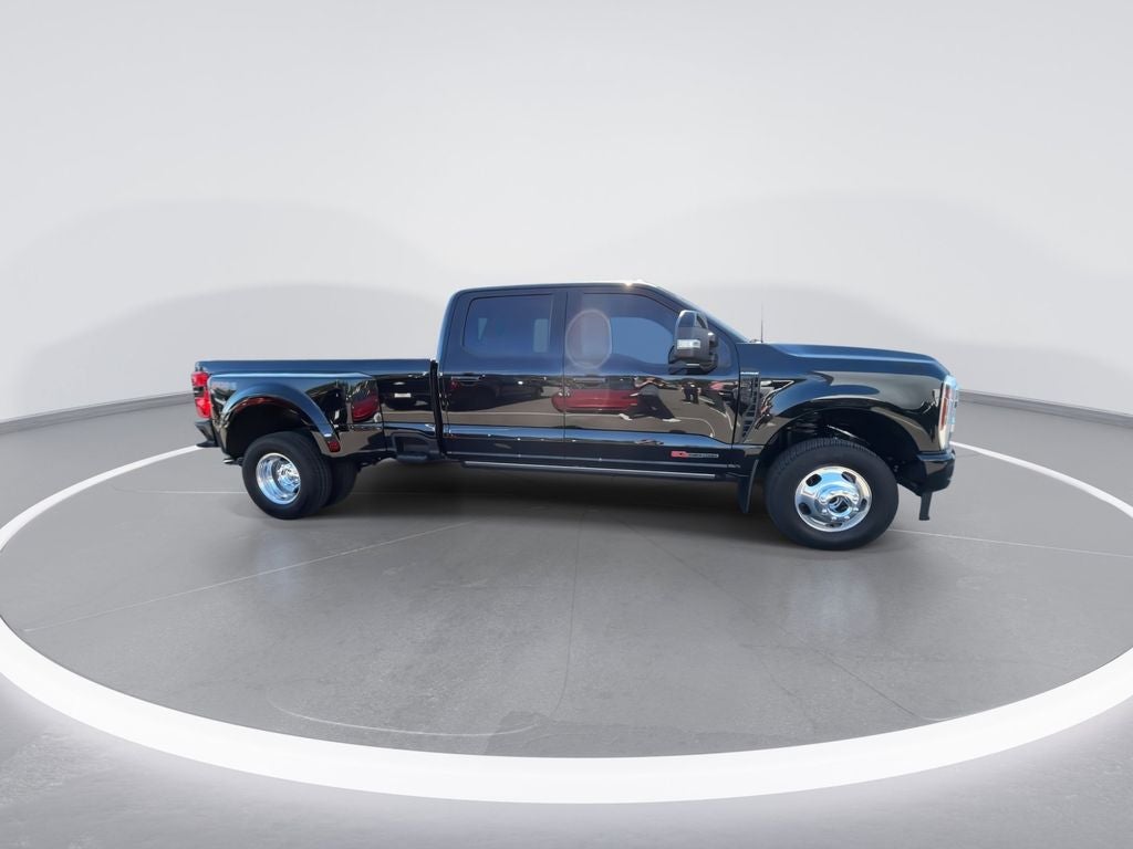 2026 Ford F-350SD Platinum DRW