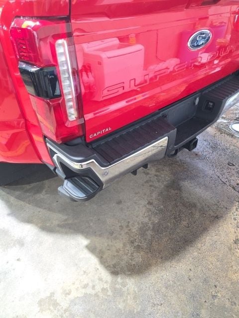 2023 Ford F-350SD Lariat DRW