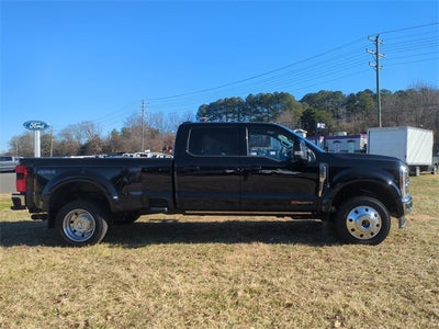 2024 Ford F-450SD Lariat DRW