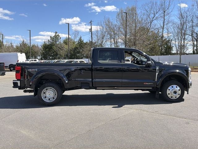 2024 Ford F-450SD Lariat DRW