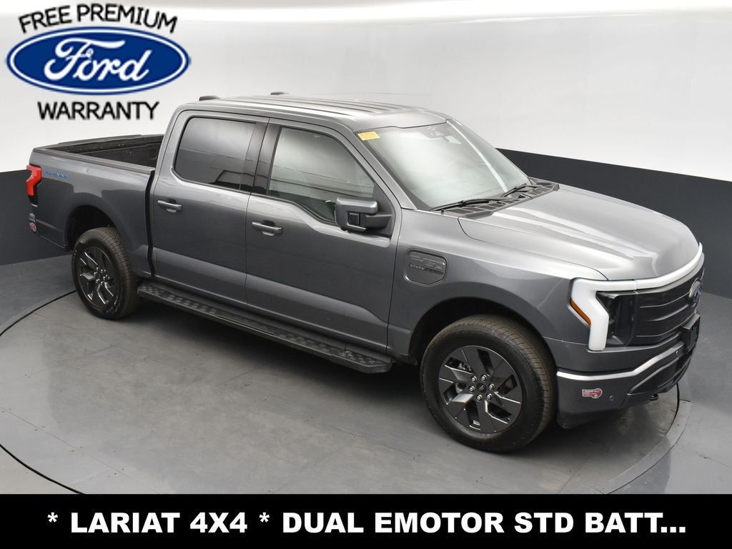 2023 Ford F-150 Lightning Lariat