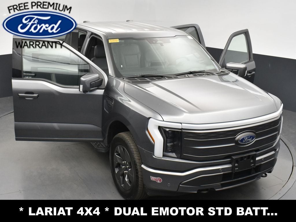 2023 Ford F-150 Lightning Lariat