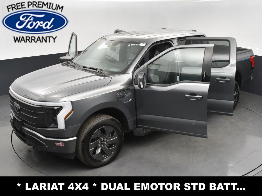 2023 Ford F-150 Lightning Lariat