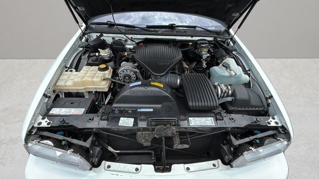 1996 Chevrolet Caprice Classic GARAGE KEPT