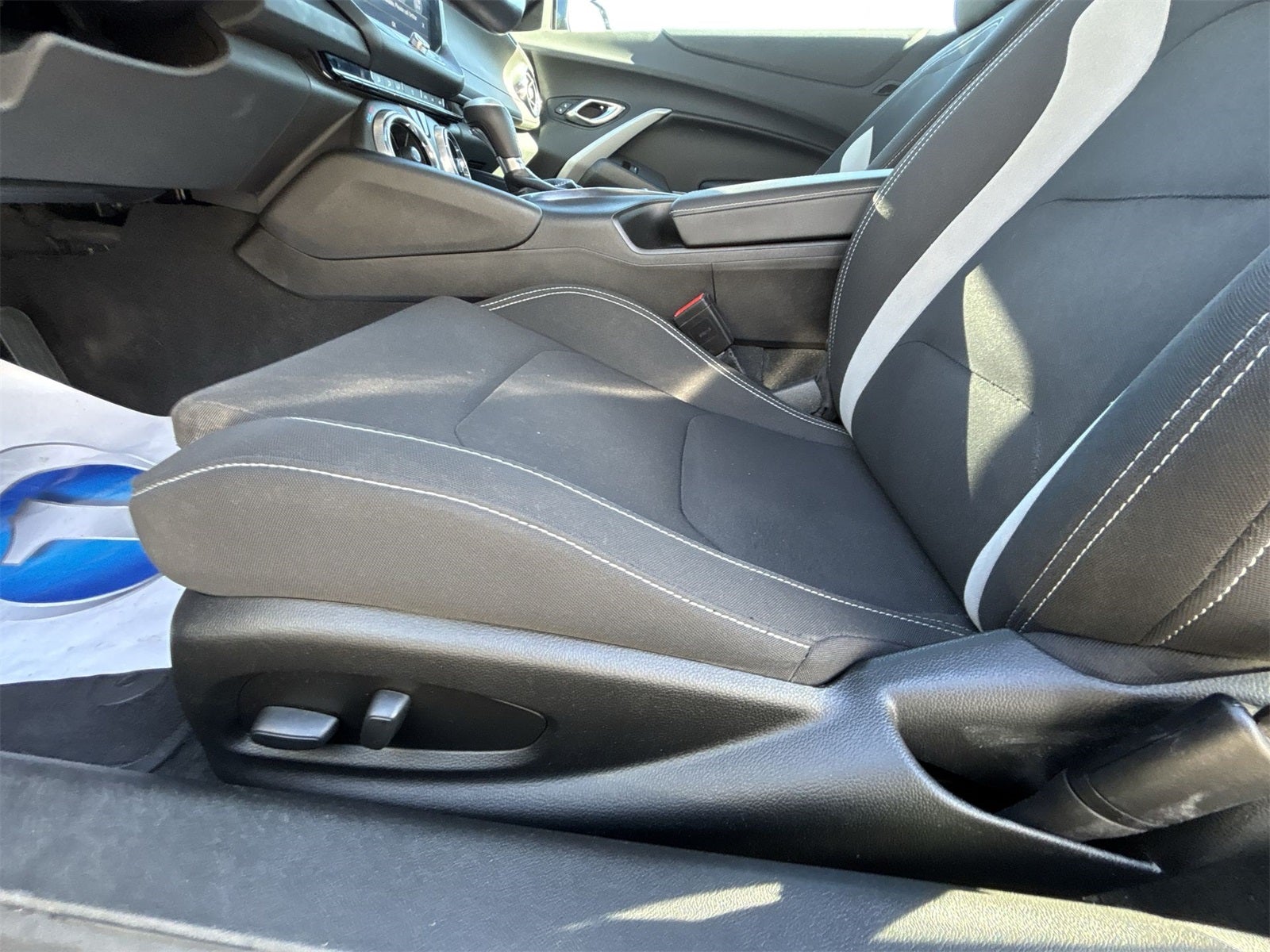 2023 Chevrolet Camaro LT1