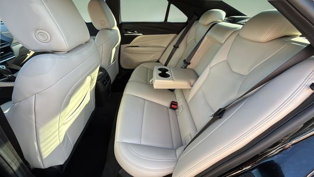 2023 Cadillac CT4 Luxury