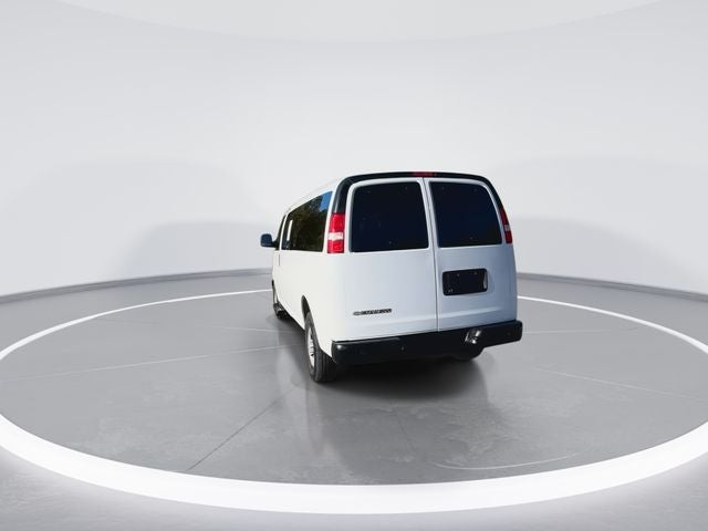 2023 Chevrolet Express 3500 LS Passenger