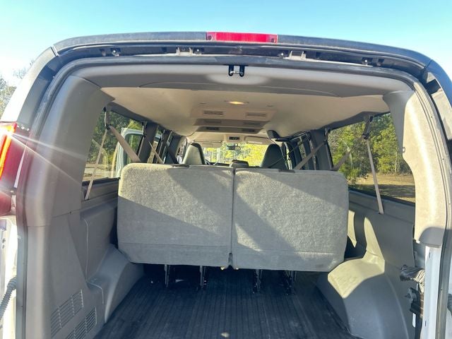 2023 Chevrolet Express 3500 LS Passenger