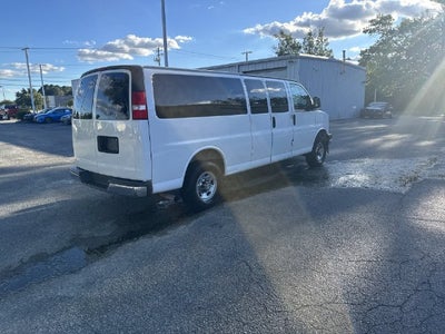 2025 Chevrolet Express 3500 LT Passenger