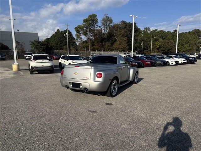 2005 Chevrolet SSR Base