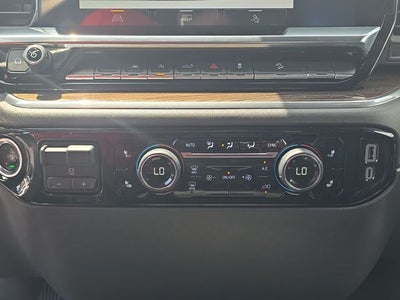 2024 Chevrolet Silverado 1500 LT LT1