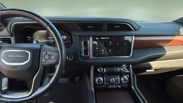 2023 GMC Yukon Denali Ultimate