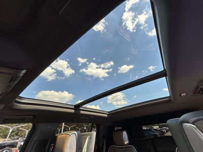 2025 GMC Yukon Denali Ultimate