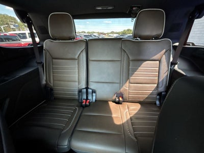2025 GMC Yukon Denali Ultimate