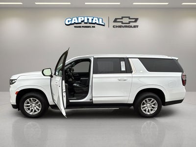2024 Chevrolet Suburban LT